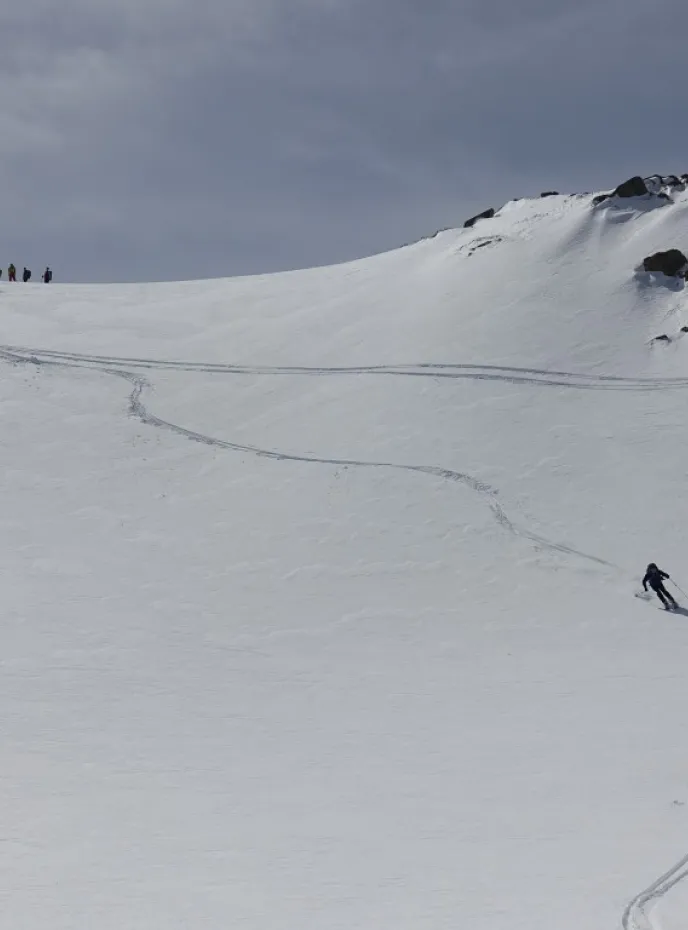 
            Ski de rando à Jergalan
      