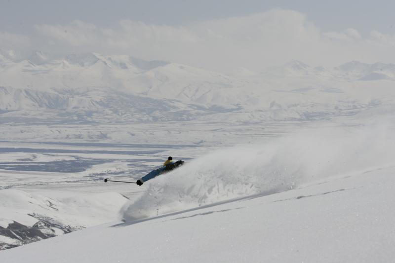 Skiing at Suusamyr valley